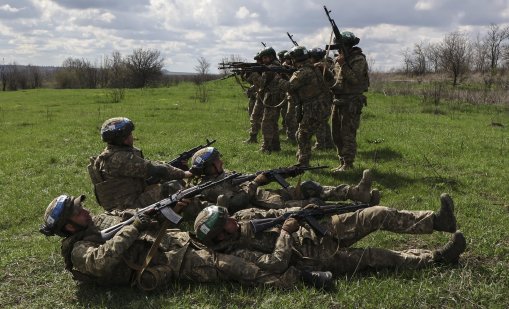 Тревога по границите: все повече дронове достигат съседни на Украйна държави