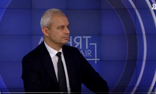 Костадинов за възможното вето на руските санкции: Радев излезе с героично изказване