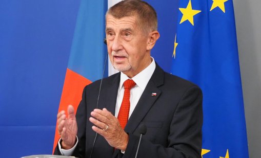 Бабиш с идея за рафинерията край Бургас: Да преработваме повече петрол