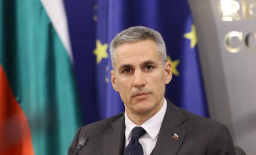 Гюров: Връщаме на данъкоплатците милиарди от банката-касичка на старата власт