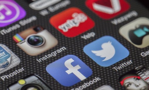 Мъж на 75 години е бил измамен онлайн за 38 000 лева