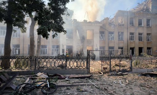 Русия удари Днепър с балистични ракети, порази цивилен влак