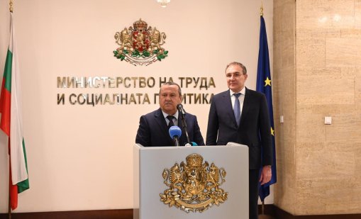 Хасан Адемов пое социалното министерство от Борислав Гуцанов