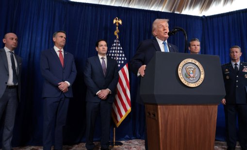 Тръмп публикува снимка на Мадуро след ареста