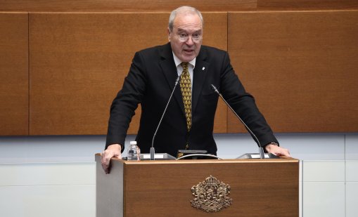 Виктор Папазов се закле като депутат от &ldquo;Възраждане&ldquo; 