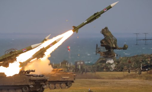 Уж нисък риск, но противовъздушната отбрана на България е извадена на бойни позиции