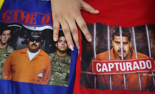 В Перу продават тениски с лика на арестувания Мадуро ВИДЕО/СНИМКИ