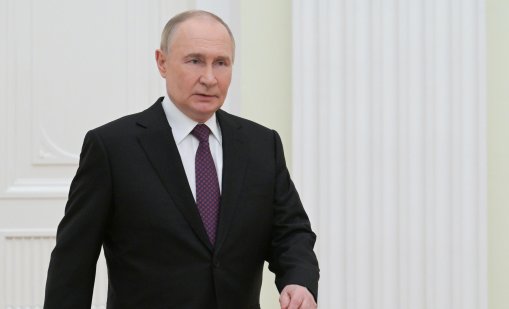 Прегръдката на Тръмп с Путин дава малко резултати