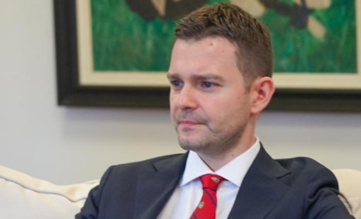 Северна Македония търси начини да заобиколи преговорната рамка с ЕС