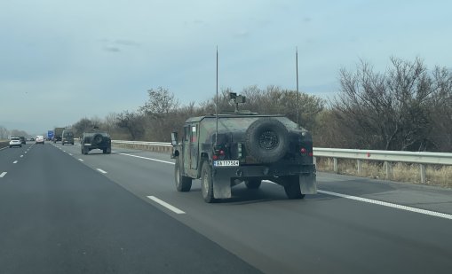 Придвижване на военна техника днес за участие в планирани учения