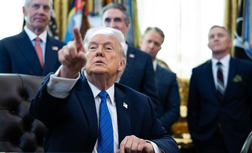 Тръмп подписа указ за състезание от "Индикар" по улиците на Вашингтон 