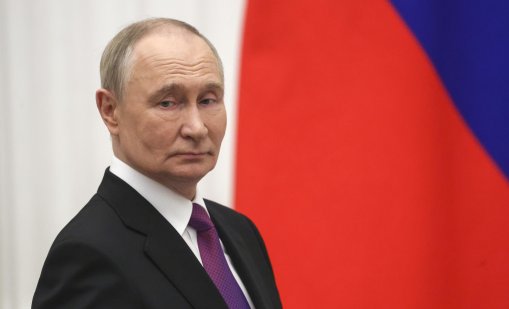 Лош месец за Владимир Путин, ядрените му заплахи също остаряват