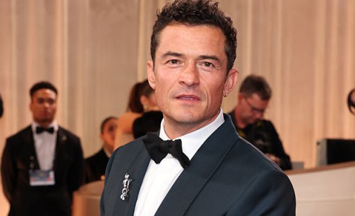 Орландо Блум показа новата си млада приятелка