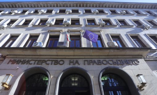Николай Найденов: Наложителни са ограничения на решенията на ВСС