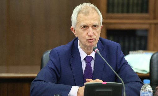 Проф. Панайотов: Вината за ситуацията в правораздаването е в парламента