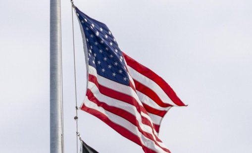 САЩ искат да проверяват социалните мрежи на туристите 5 години назад