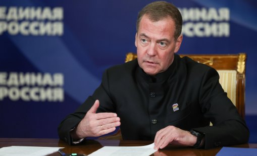 Медведев: Русия ще трябва да попълва с европейци и американци "фонда за размяна"
