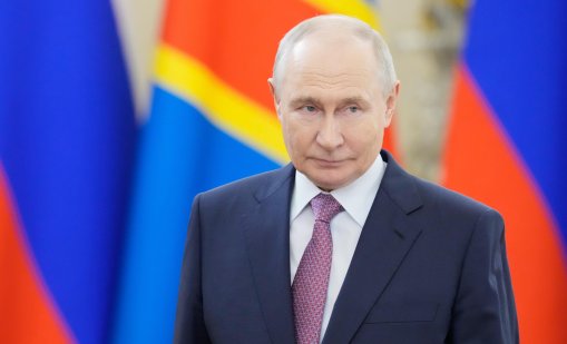 Путин е отворен за телефонен разговор със Зеленски, Украйна подозира капан 