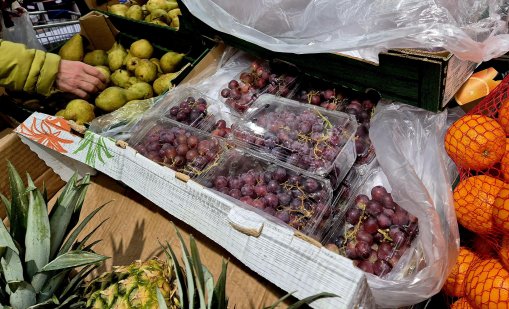 Яна Стратиева: Много сме притеснени, рафтовете в магазините може да останат празни