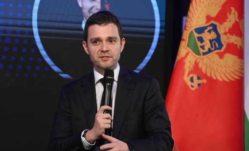 Муцунски: Търсим справедлив и предвидим европейски процес за членството ни в ЕС