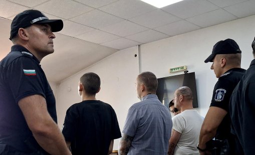 Оставиха в ареста наемателя на неонацисткия клуб в Пловдив, помагачът е с гаранция от 1000 евро