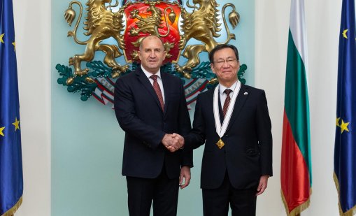 Радев удостои посланика на Япония с орден “Мадарски конник“ първа степен