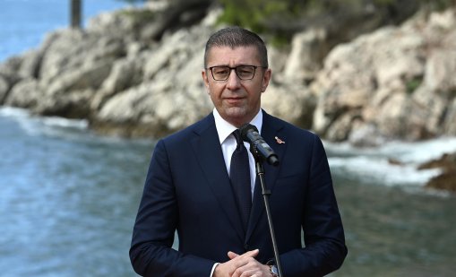 Мицкоски: "Изкуствени причини" пречат на Северна Македония да започне преговори с ЕС
