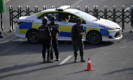 Иран екзекутира мъж заради връзка с въоръжена групировка