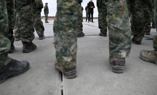 Защо Холандия купи 30 противодронови системи Rheinmetall Skyranger?