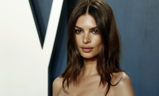 Емили Ратайковски потвърди за новото гадже