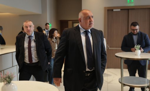 Борисов: Нито една социология не съм платил, а другите плащат