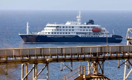 Зловещият круиз: Двама от умрелите на кораба пътували с месеци по света