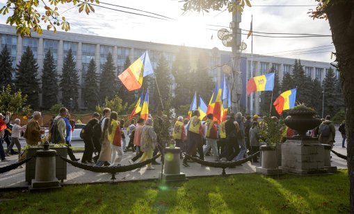 Започна изборният ден в Молдова