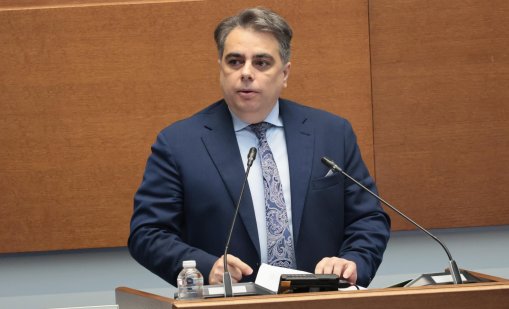 Василев: Независимо дали бюджетът е в лев, евро, рубли, няма да го подкрепим