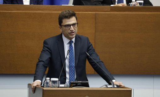 Сабрутев, ПП: Държавният бюджет не е екселска таблица
