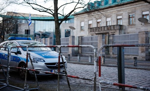 Спасиха жена, взета за заложник в супермаркет
