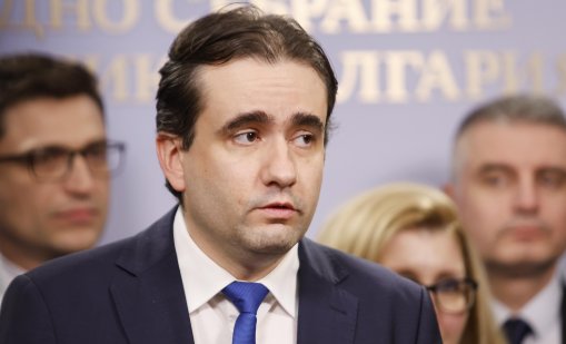 Божанов: Не бихме работили с ГЕРБ в следващ парламент