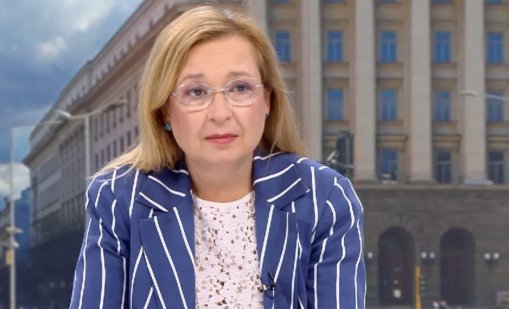 Зорница Русинова призова: Не бързайте да обменяте парите си в евро