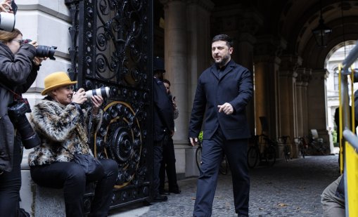 Зеленски: Териториалните компромиси само чрез глас на украинците