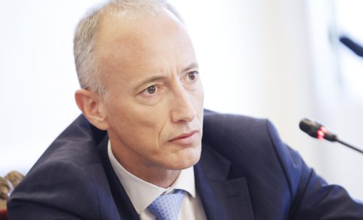 Вълчев: Ще се стремим към 25% скок на заплатите в образованието