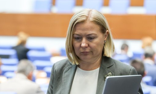 Надежда Йорданова: Има пари за младите лекари, ако спрат течовете в НЗОК