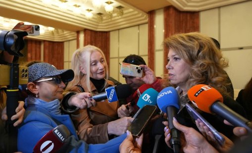 Илияна Йотова: Атаките с дронове крият рискове за националната сигурност