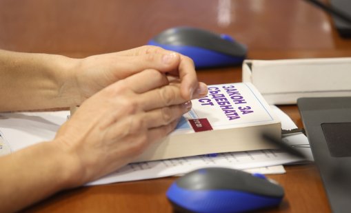 Прокуратурата разследва Картофа, който заплаши Кандев 