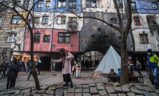 40% от новородените в Австрия... не са австрийски граждани 