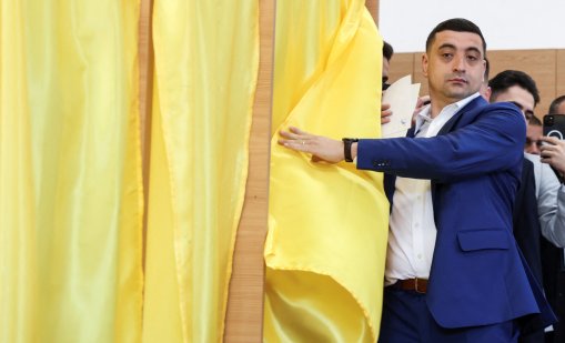 Джордже Симион планира да оспори изборите в Румъния, имало чужда намеса