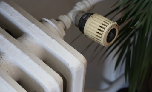 Ще издържат ли хората скок на цените на "Топлофикация" от 30%?