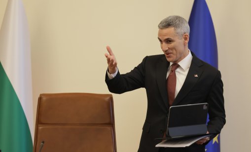 Гюров: Обобщават се ефективни мерки за справяне с кризата за бизнеса