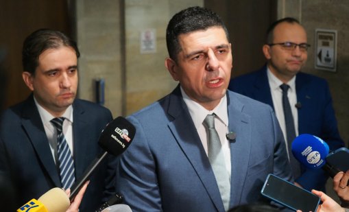 ДБ: Бившите управляващи саботират приемането на нов удължителен закон