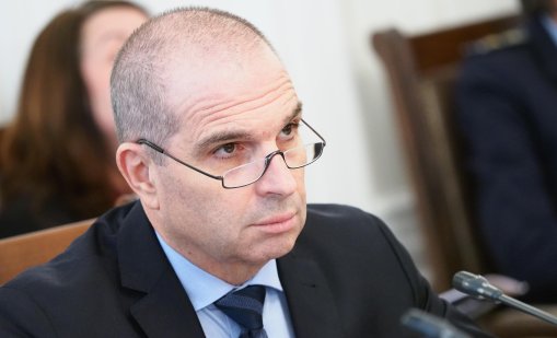 Гроздан Караджов: Правителството работи за пълен мандат