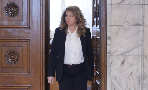 Главнокомандващият Йотова: Благодаря на армията ни, ще защитавам правата на всеки един от тях!